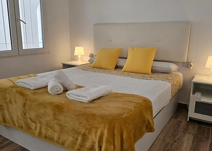 Apto Tanez Torremolinos, A