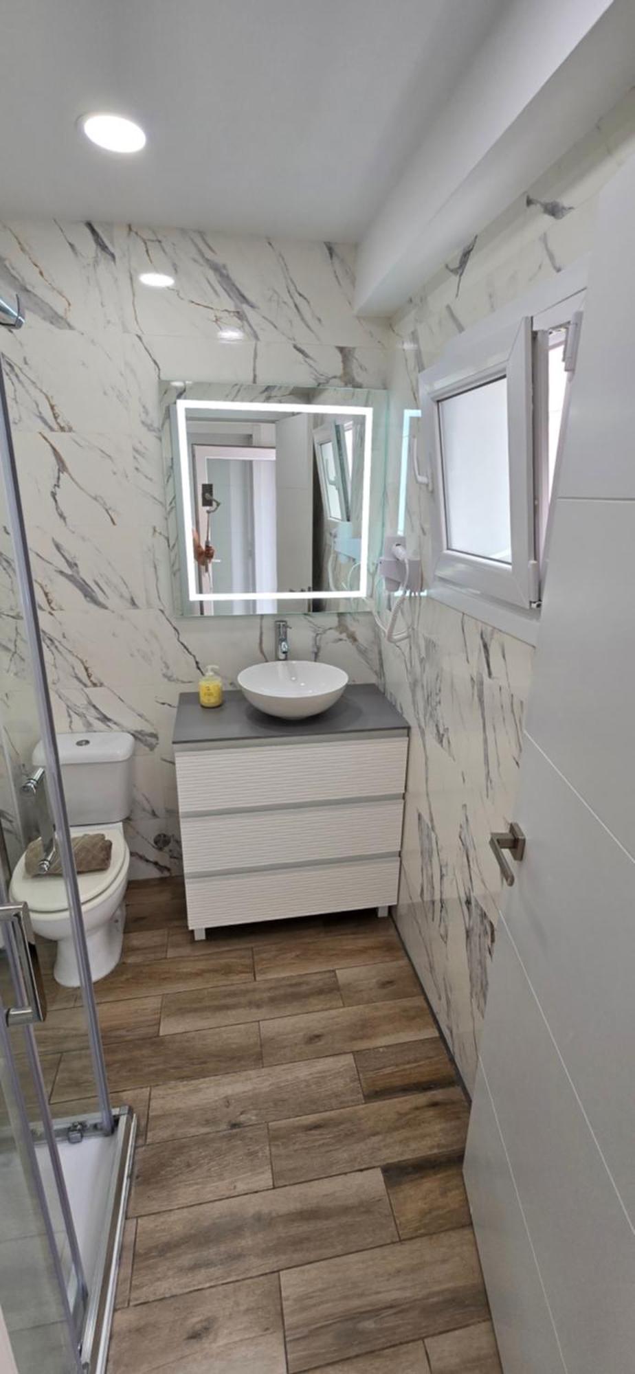 Apto Tanez Torremolinos, A Apartment